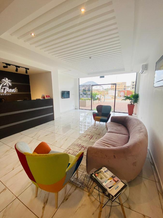 Oasis Park Residence East Legon Dış mekan fotoğraf